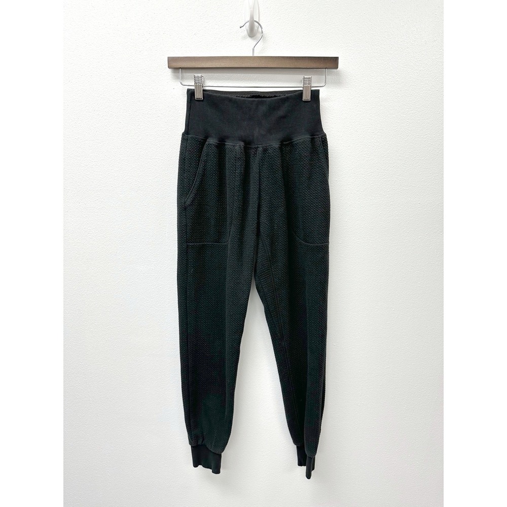 Born Primitive Womens Textured Cloud Jogger Black S‎